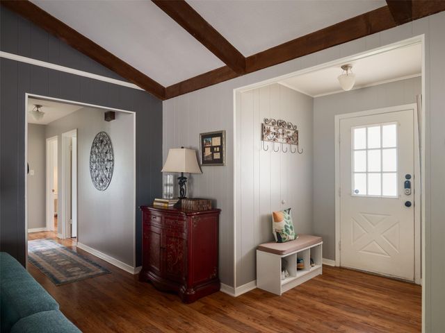 191 Bonnie DR, Dripping Springs, TX 78620