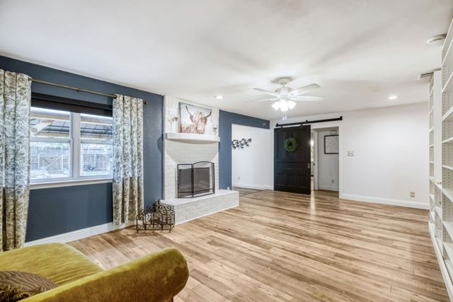 405 College Avenue, Keller, TX 76248