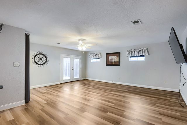 405 College Avenue, Keller, TX 76248