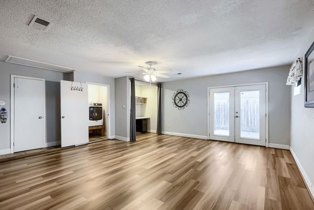 405 College Avenue, Keller, TX 76248