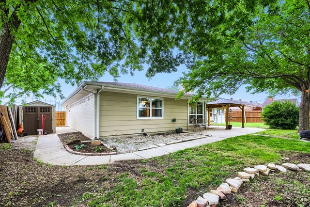 405 College Avenue, Keller, TX 76248