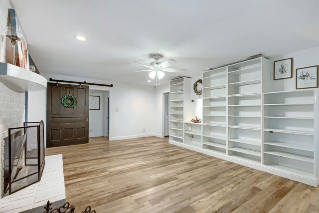 405 College Avenue, Keller, TX 76248