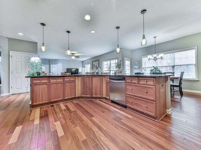 597 Lincolnwood Lane, Acworth, GA 30101