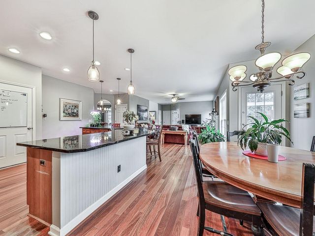 597 Lincolnwood Lane, Acworth, GA 30101