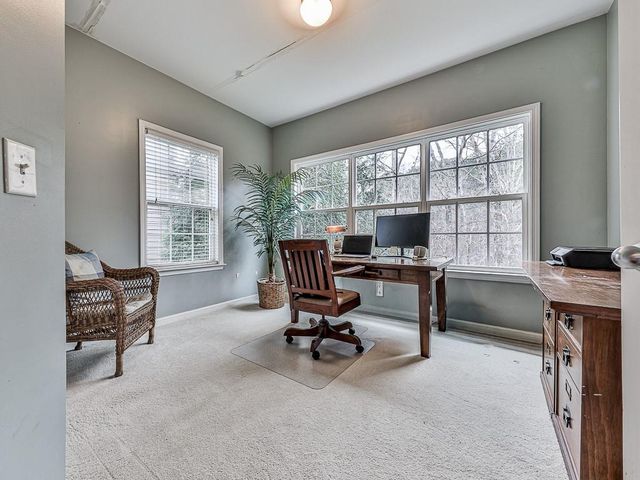 597 Lincolnwood Lane, Acworth, GA 30101