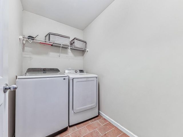 597 Lincolnwood Lane, Acworth, GA 30101