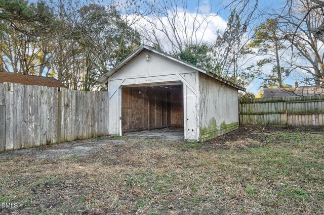 837 Nashville Road, Rocky Mount, NC 27803