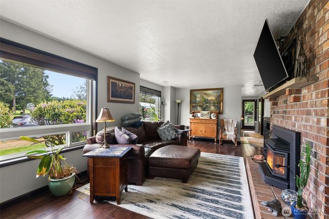 19132 Albany Street SW, Rochester, WA 98579