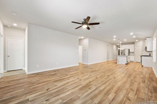 25819 Posey, Boerne, TX 78006