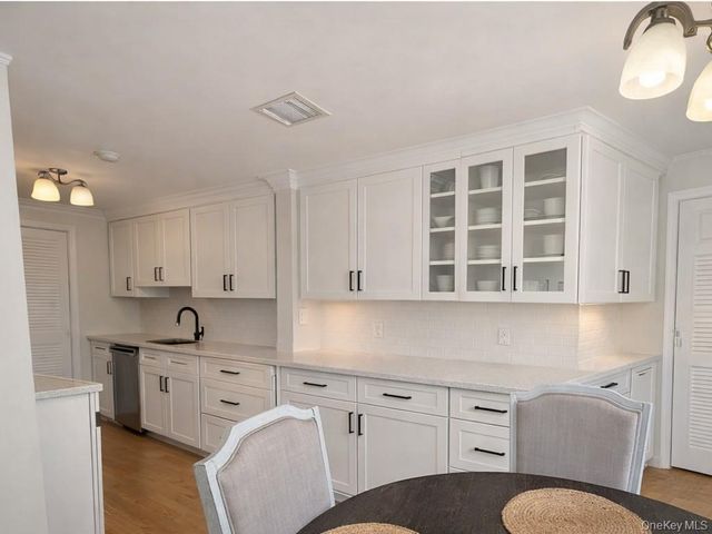 126 Glen Hollow Drive, Port Jefferson Station, NY 11776