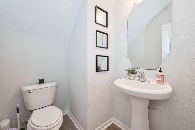 14 Sprite Woods Place, The Woodlands, TX 77382