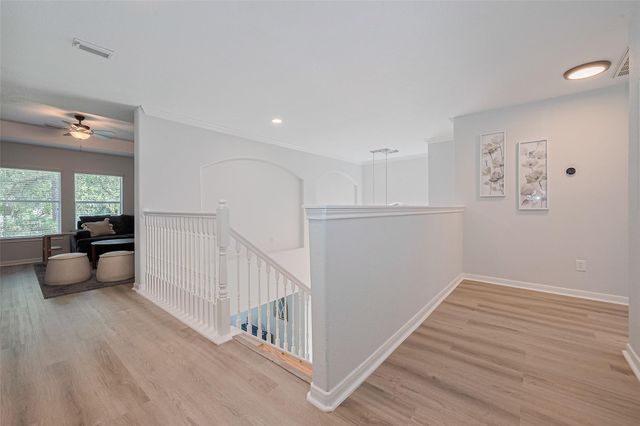 14 Sprite Woods Place, The Woodlands, TX 77382