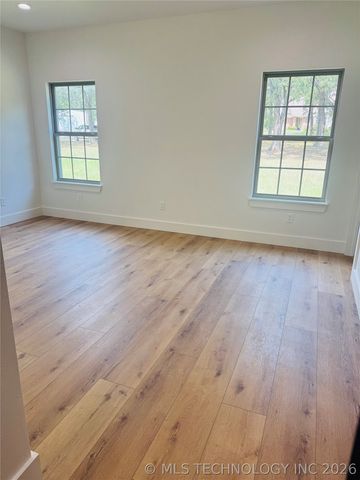 11130 Spanish Oak, Kingston, OK 73439