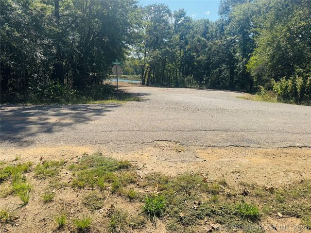 11130 Spanish Oak, Kingston, OK 73439