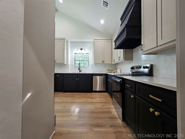 11130 Spanish Oak, Kingston, OK 73439