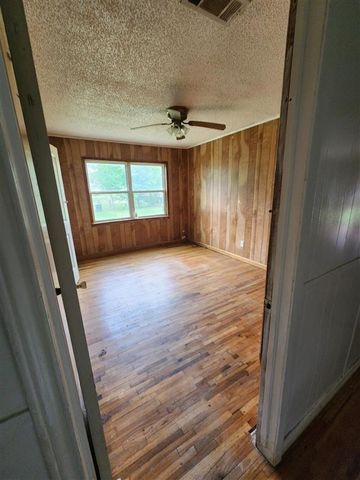 141 English Crossing, East Tawakoni, TX 75472