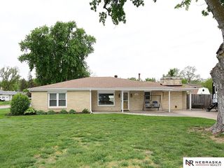 1104 North 85 Street, Omaha, NE 68114