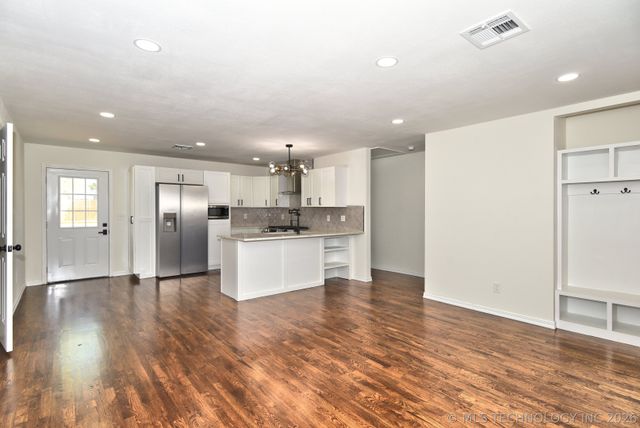 4657 E Independence Street, Tulsa, OK 74115