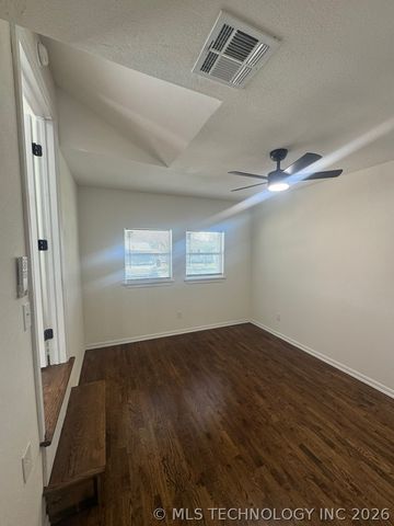 4657 E Independence Street, Tulsa, OK 74115