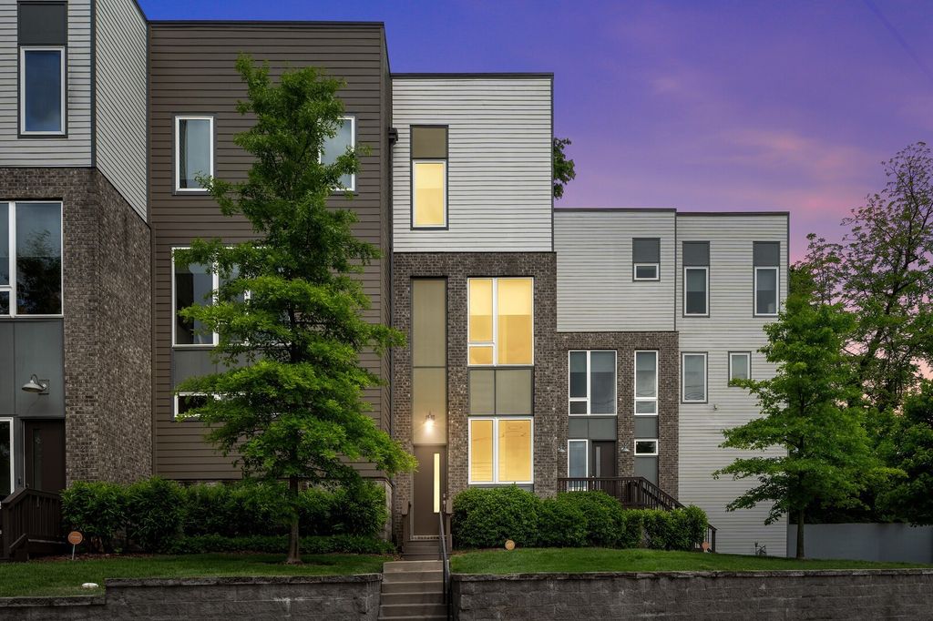 2709 Biloxi Ave, Nashville, TN 37204