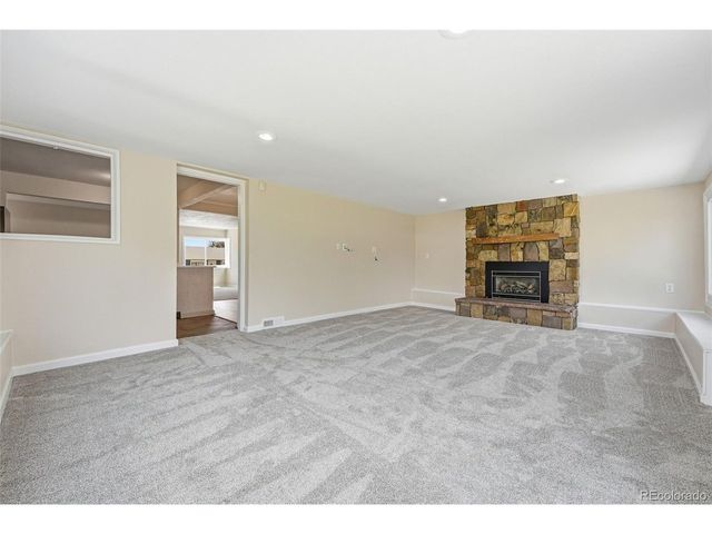 779 Scranton St, Aurora, CO 80011