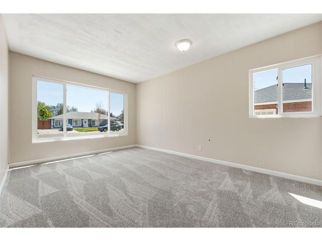 779 Scranton St, Aurora, CO 80011