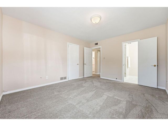 779 Scranton St, Aurora, CO 80011