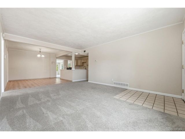 779 Scranton St, Aurora, CO 80011