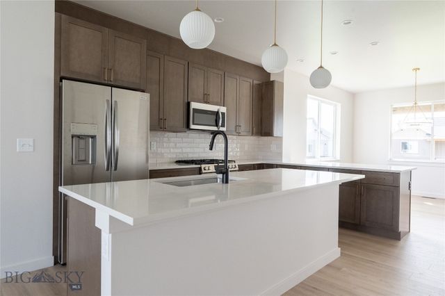 2210 Oriole Drive, Belgrade, MT 59714