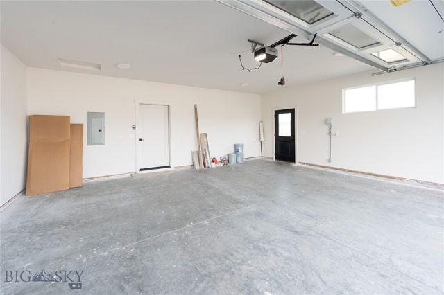 2210 Oriole Drive, Belgrade, MT 59714