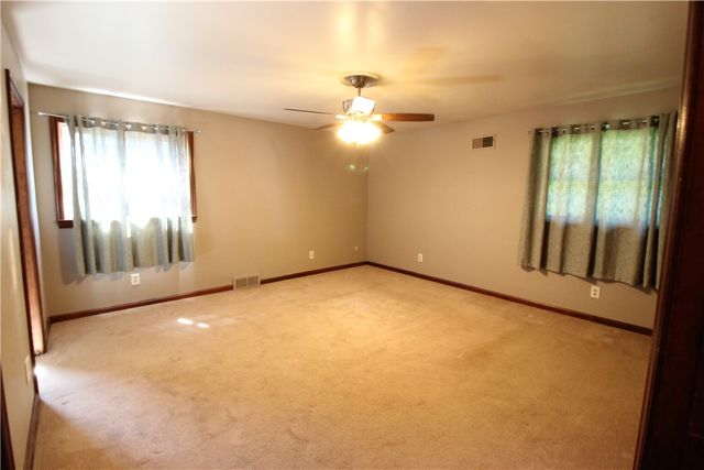100 Nassau St, Uniontown, PA 15401