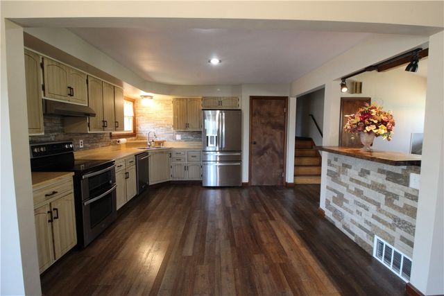 100 Nassau St, Uniontown, PA 15401