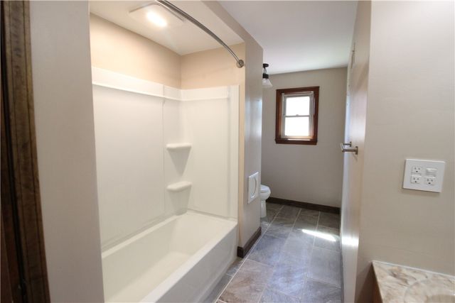 100 Nassau St, Uniontown, PA 15401