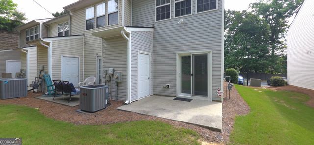 1426 Penhurst Drive, Lawrenceville, GA 30043