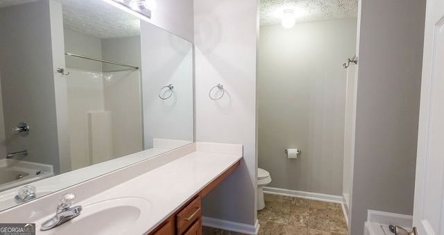1426 Penhurst Drive, Lawrenceville, GA 30043