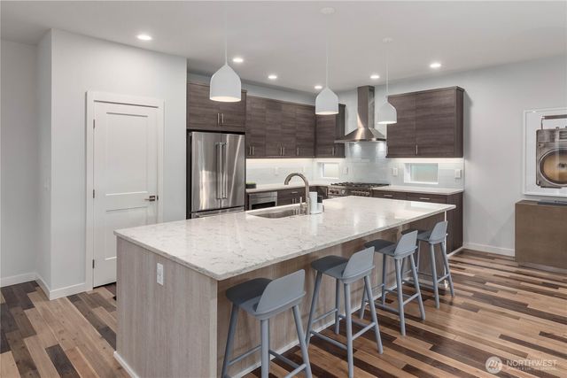 2627 SW 100th Street, Seattle, WA 98146