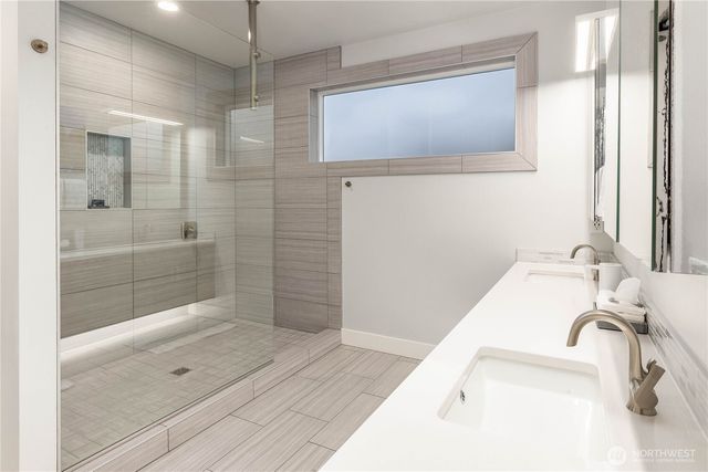 2627 SW 100th Street, Seattle, WA 98146