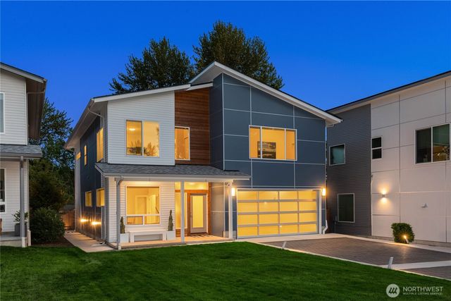 2627 SW 100th Street, Seattle, WA 98146