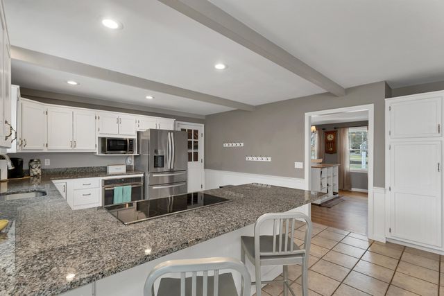 29 Orchard Drive, Hollis, NH 03049