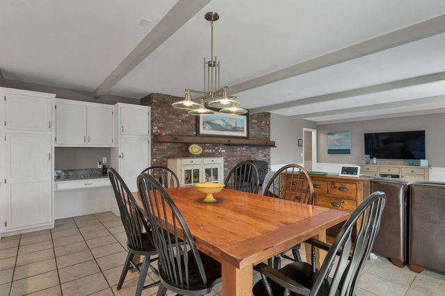 29 Orchard Drive, Hollis, NH 03049