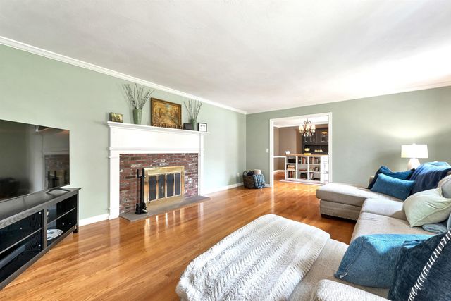 29 Orchard Drive, Hollis, NH 03049