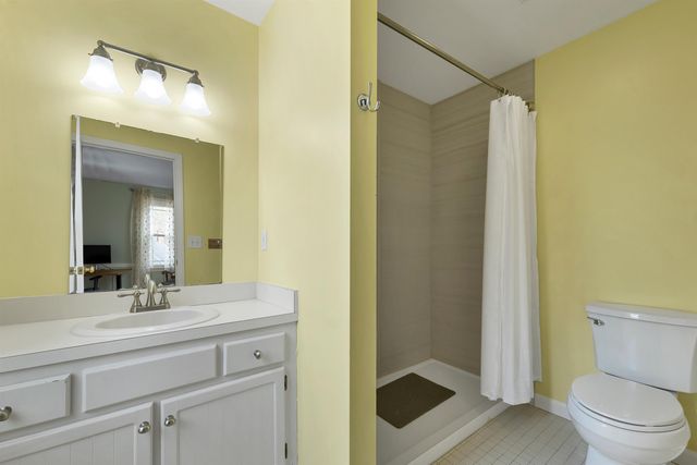 29 Orchard Drive, Hollis, NH 03049