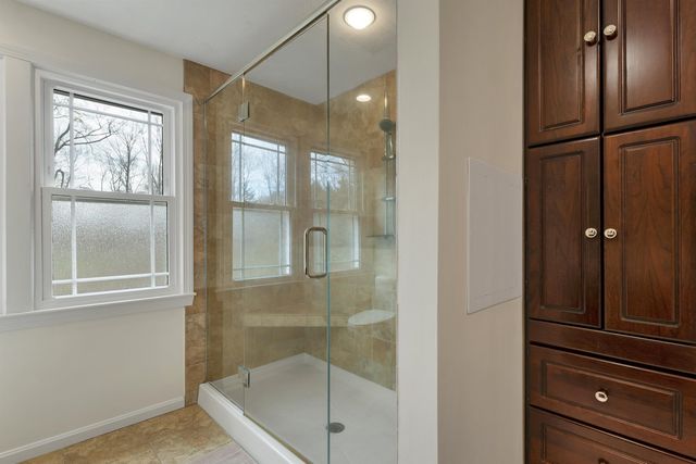 29 Orchard Drive, Hollis, NH 03049