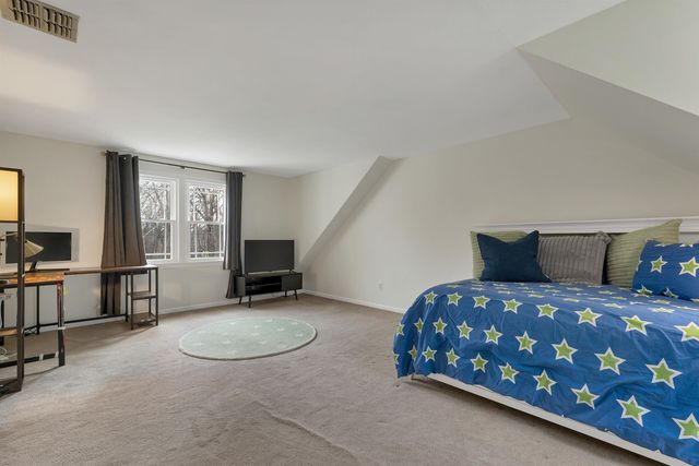 29 Orchard Drive, Hollis, NH 03049