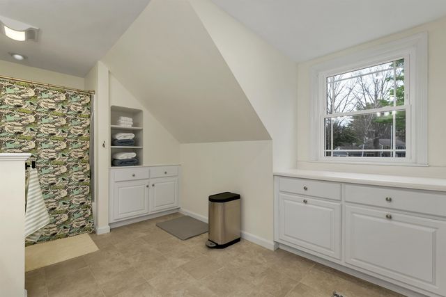 29 Orchard Drive, Hollis, NH 03049