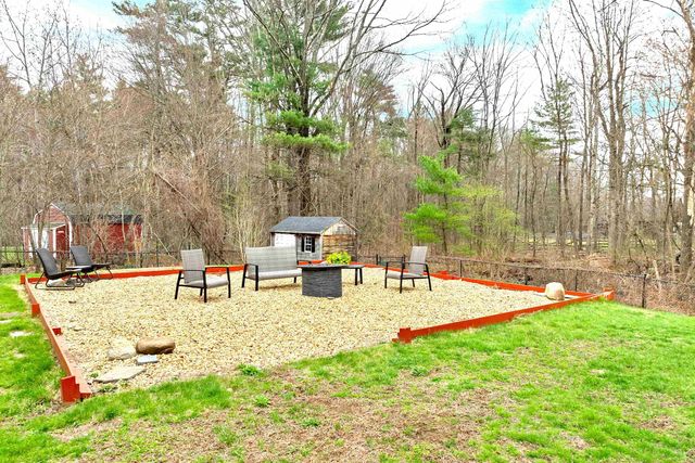 29 Orchard Drive, Hollis, NH 03049