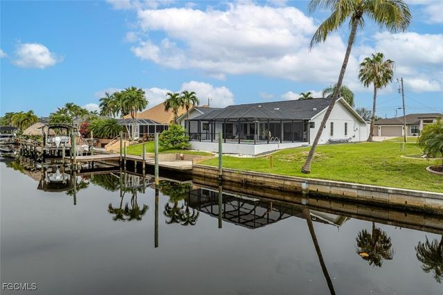 1404 SW 49th TER, Cape Coral, FL 33914