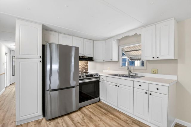 5 Cedar Drive Cd-5, Briny Breezes, FL 33435