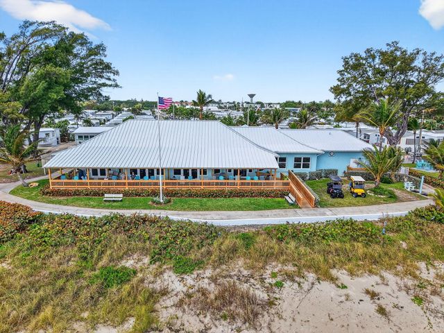 5 Cedar Drive Cd-5, Briny Breezes, FL 33435