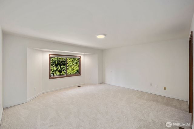 8515 192nd Street SW, Edmonds, WA 98026